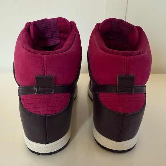 Nike Dunk Sky Hi Limited Edition - Picture 4 of 5